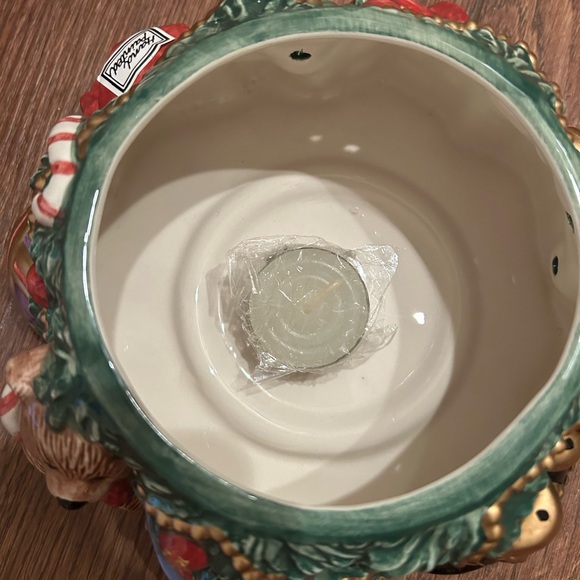 Fitz and Floyd “Santa’s List” Christmas tree with votive candles - Picture 7 of 10